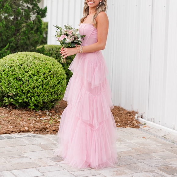 Dresses & Skirts - light pink formal dress